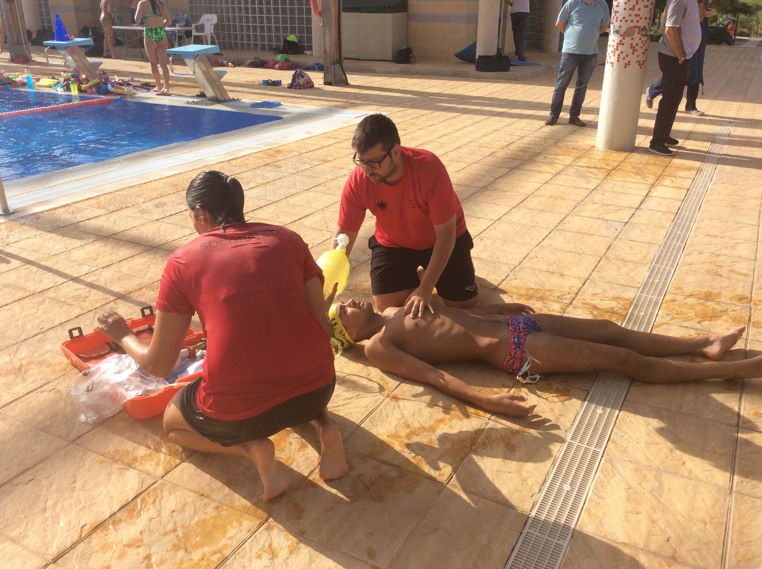 13-07-17-simulacro piscina (2)