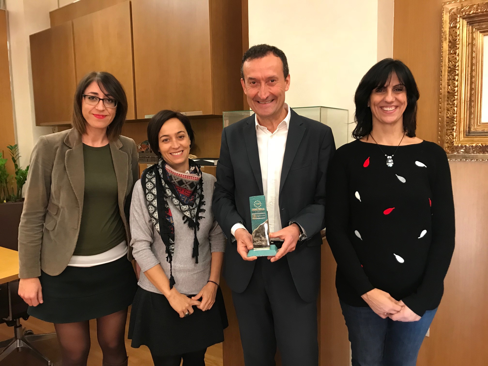 Premio absentismo 9