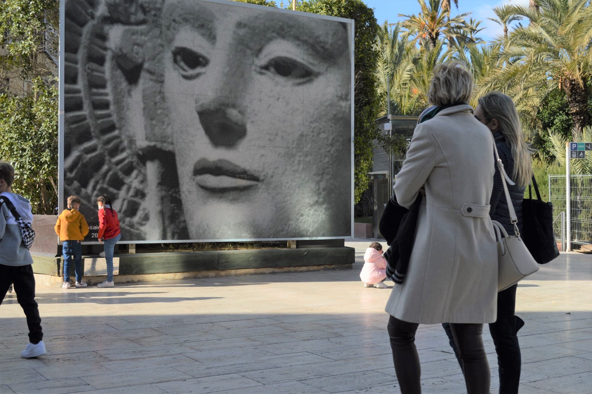 Elche-1.JPG