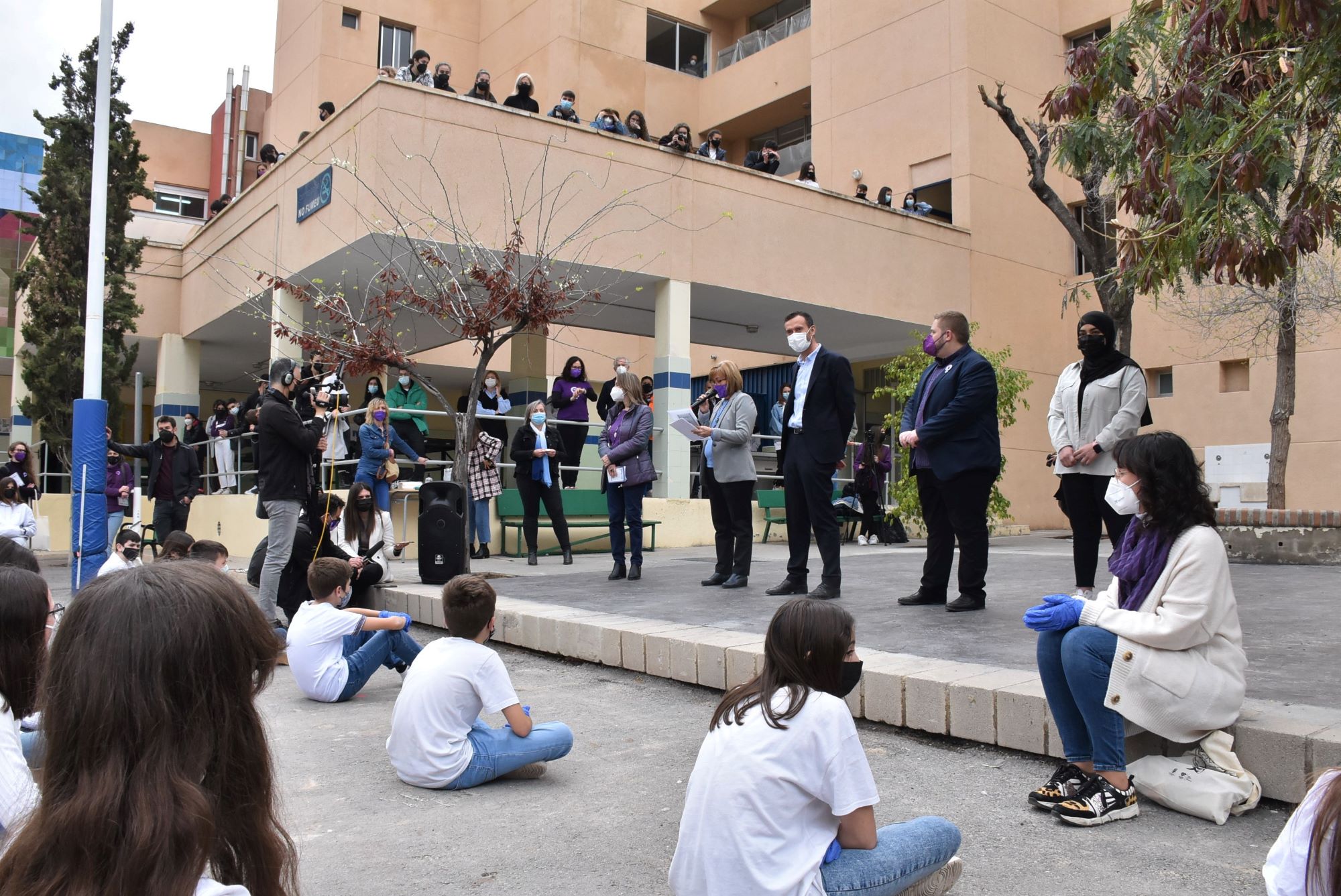 Alcalde_InstitutoCarrus_8M_07