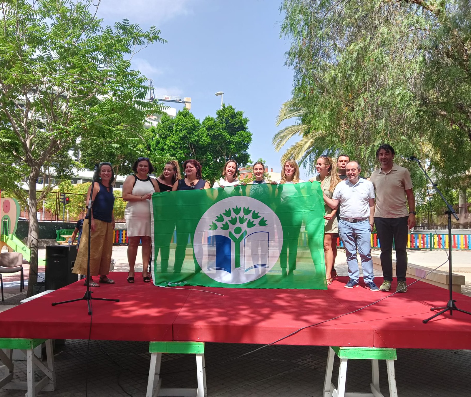 FOTO-BANDERAS-VERDES