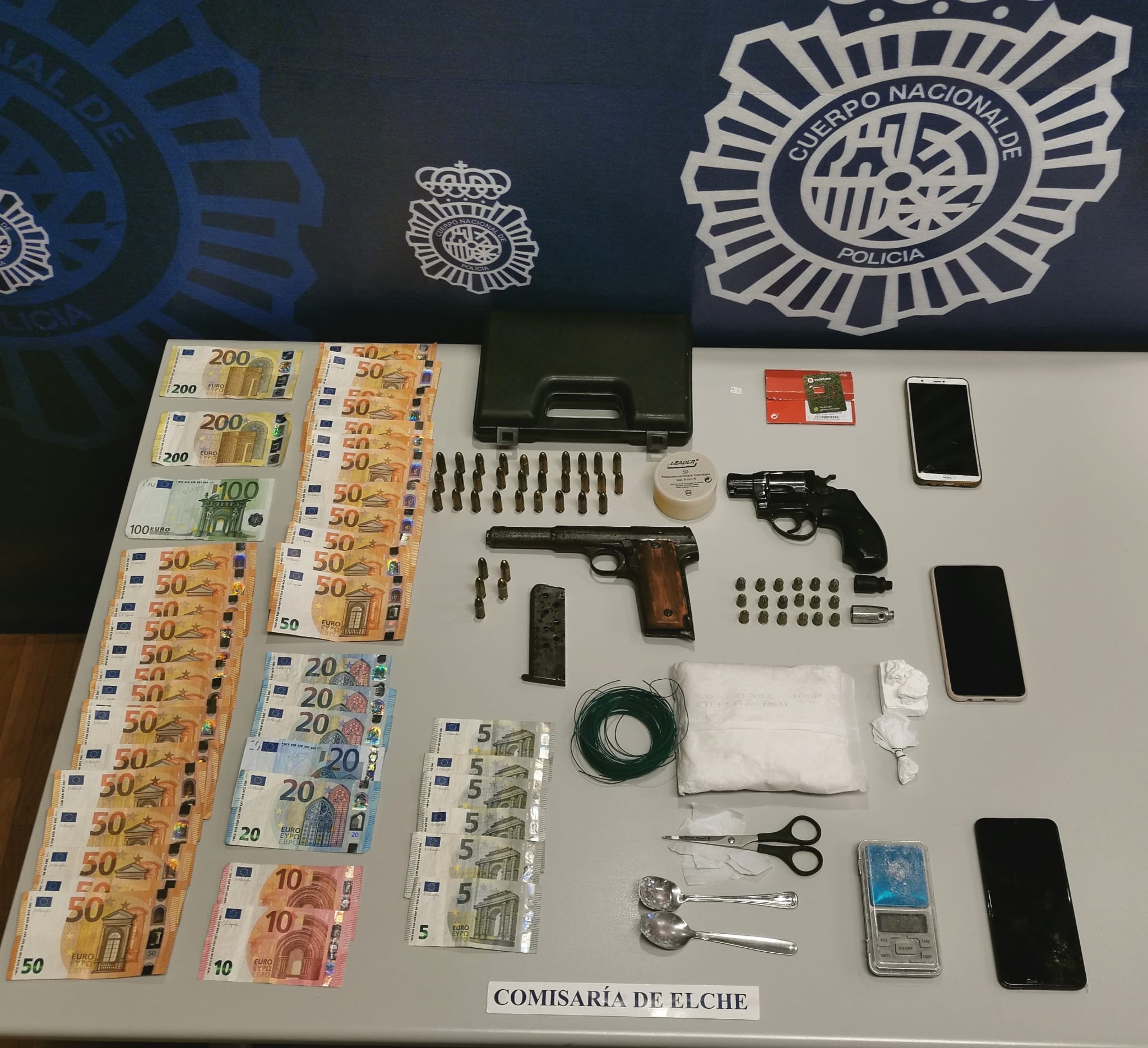 FOTO-DE-MATERIAL-INTERVENIDO