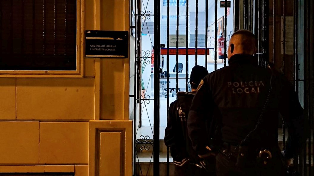 FOTO-PLE.jpg