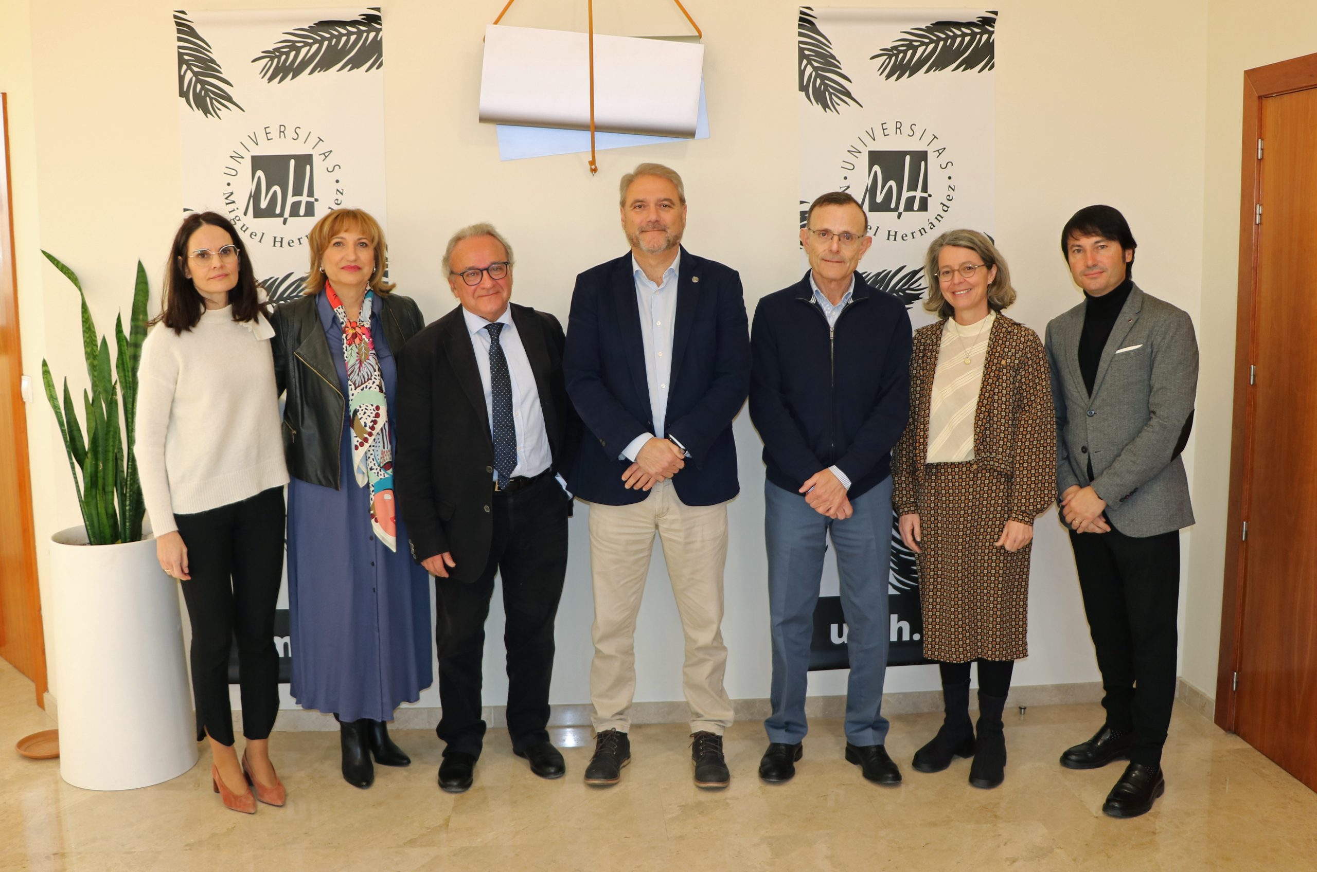 020223-FIRMA-BECA-CAROLINA-2