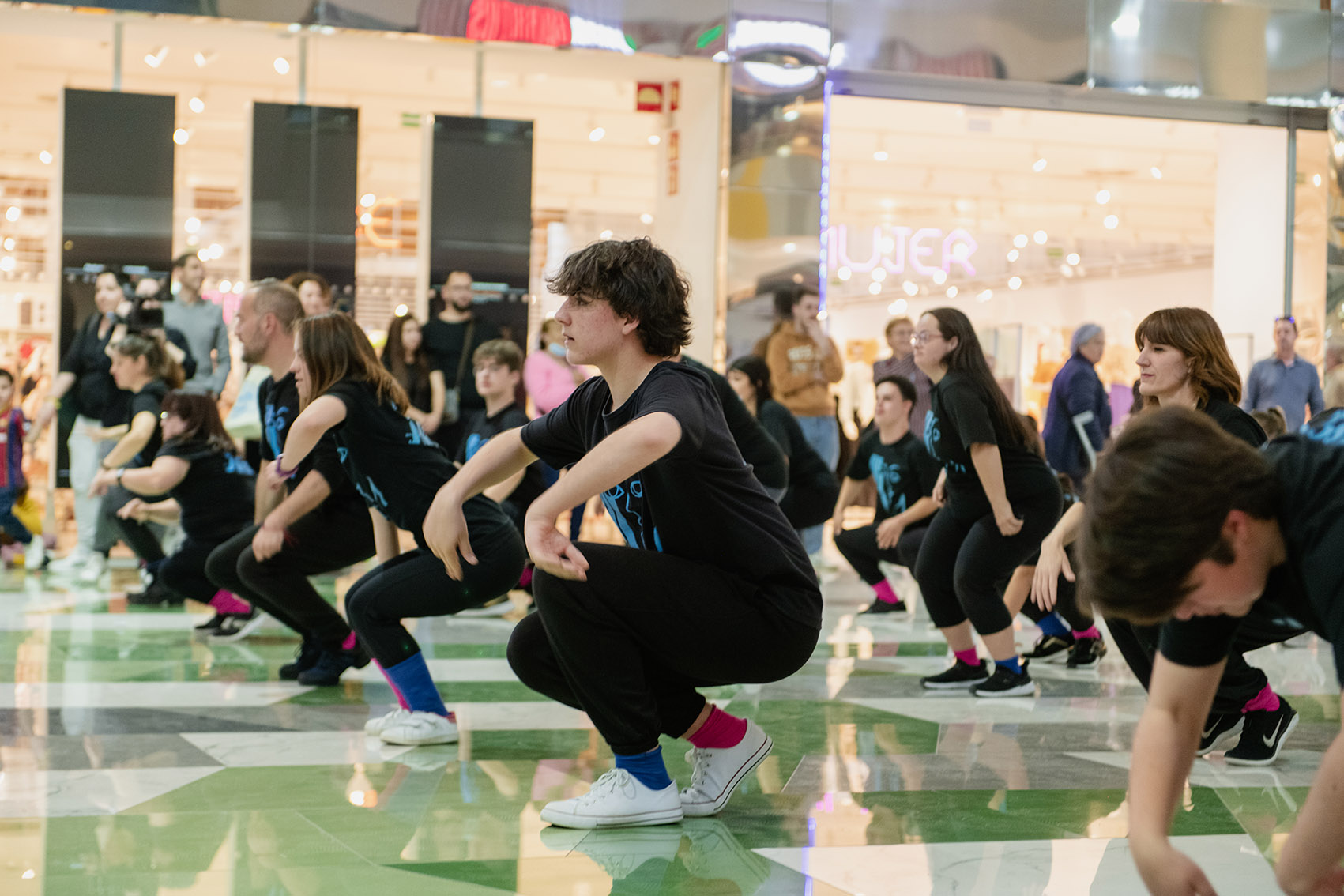 flashmob_down_3