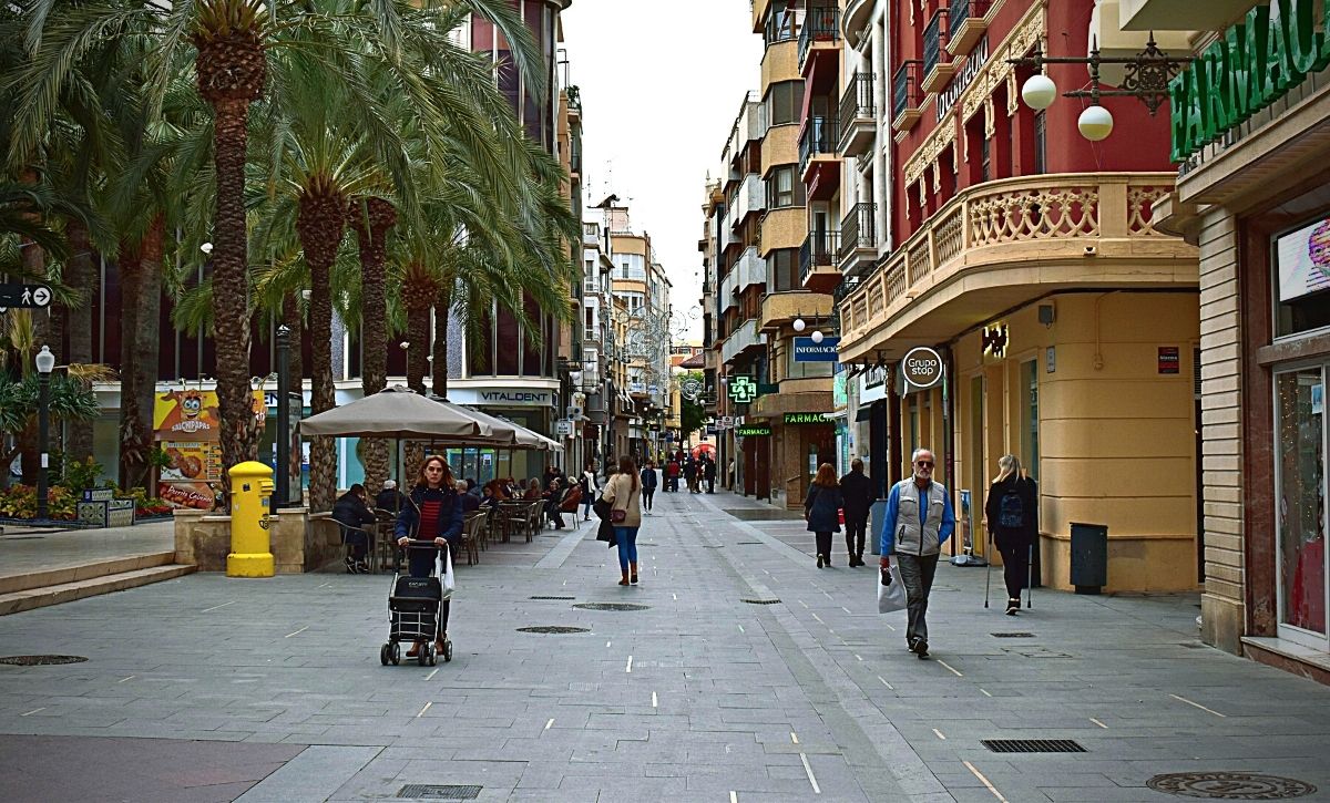 El-Padron-Municipal-de-Elche-supera-los-235.000-habitantes.jpg