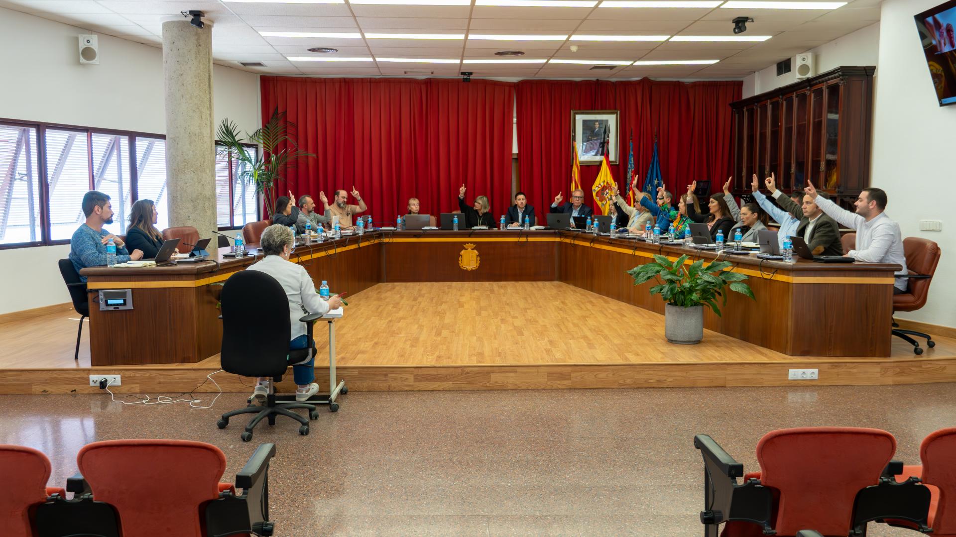2025-04-25 pleno abril