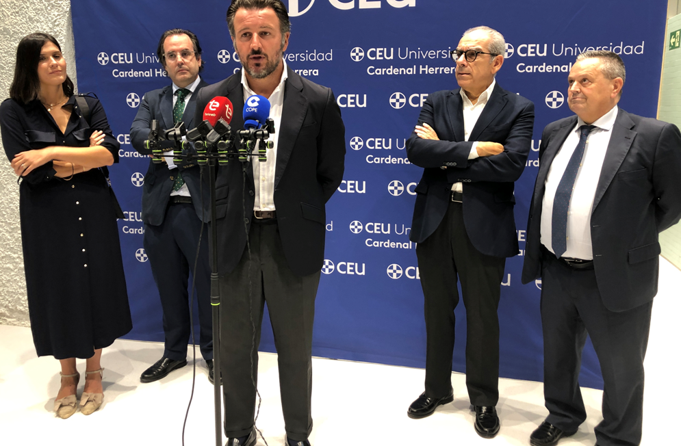 ceu elche 2025